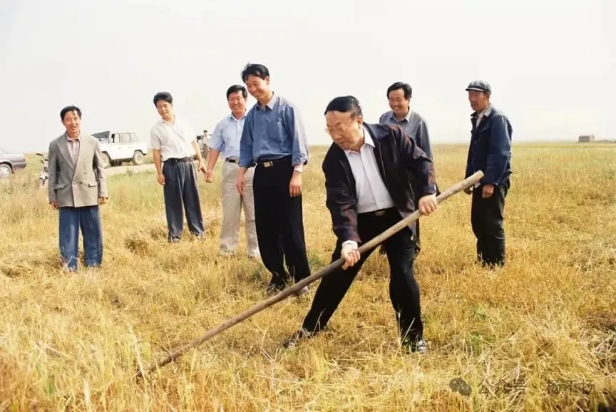 忆1999年河北省委书记叶连松到承德大滩看灾(回忆录) 忆1999年河北省委书记叶连松到承德大滩看灾(回忆录)